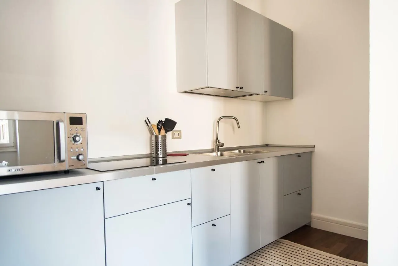 Youhosty - Pisani Small 13 Milan