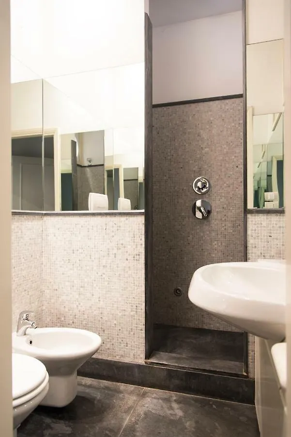 Youhosty - Pisani Small 13 Apartment Milan